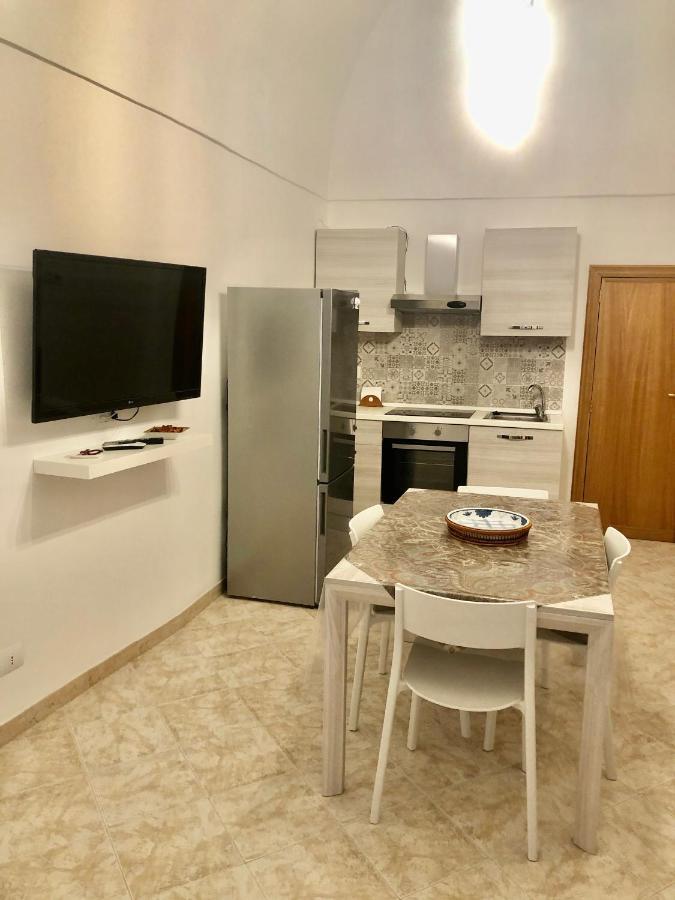 Al Civico 3 Centro Lejlighed Polignano a Mare Eksteriør billede